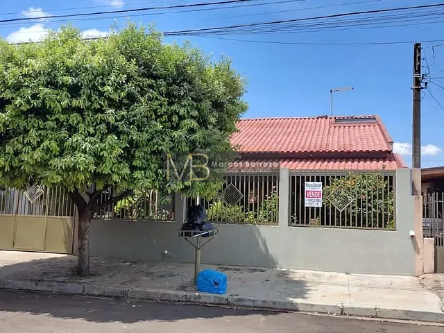 Casa com 300m² 3 quartos e 4 banheiros, à venda, no bairro Antares em Londrina