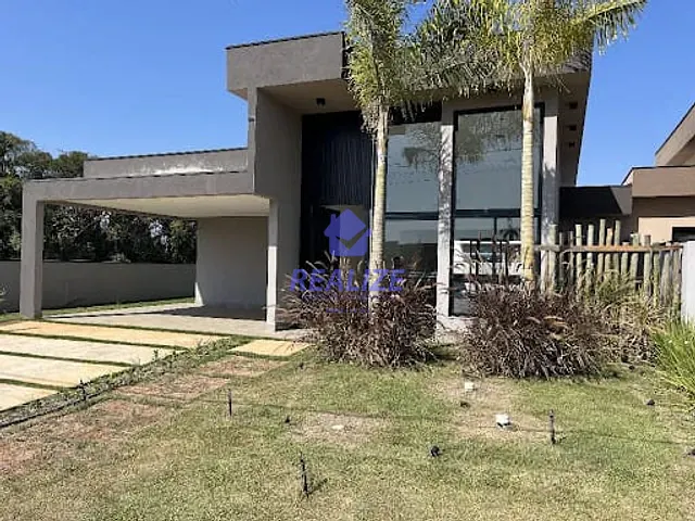Casa com 450m² 3 quartos e 4 banheiros, à venda, no bairro Centro em Pardinho