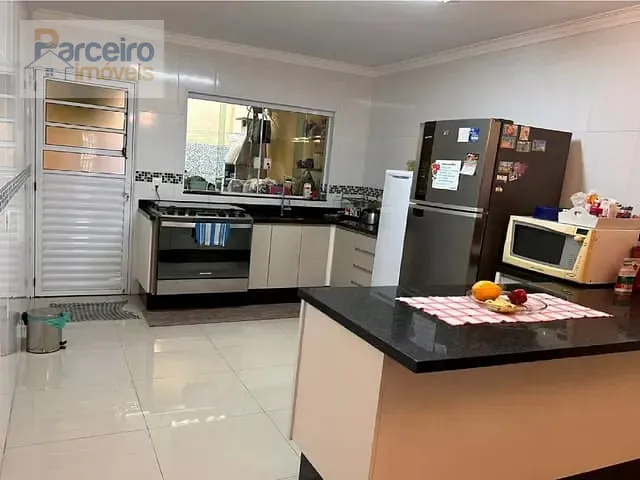 Casa com 134m² 3 quartos e 2 banheiros, à venda, no bairro Jardim Liderança em São Paulo