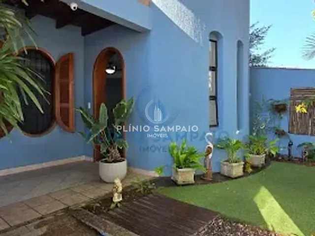 Casa com 280m² 3 quartos e 3 banheiros, à venda, no bairro Mata da Praia em Vitória