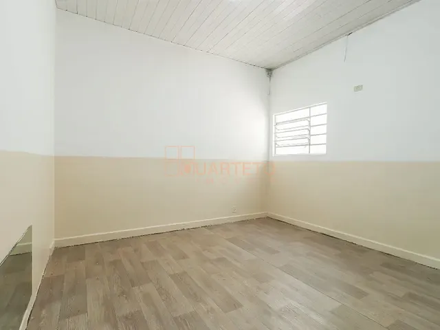Casa à venda ou para alugar, no bairro Pacaembu em São Paulo