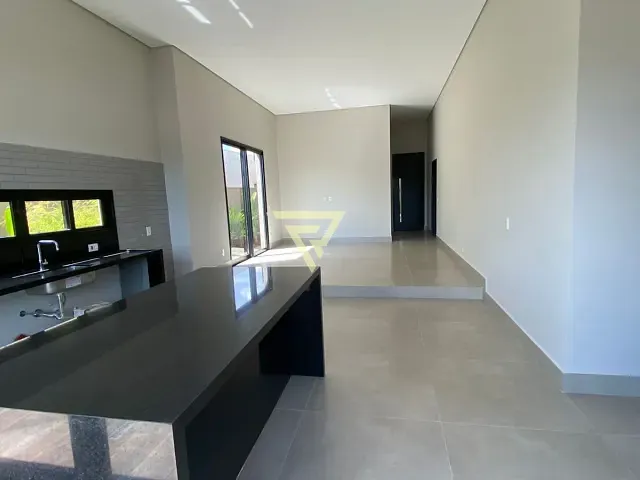 Casa com 367m² 3 quartos e 5 banheiros, à venda, no bairro Loteamento Terras de Florença em Ribeirão Preto