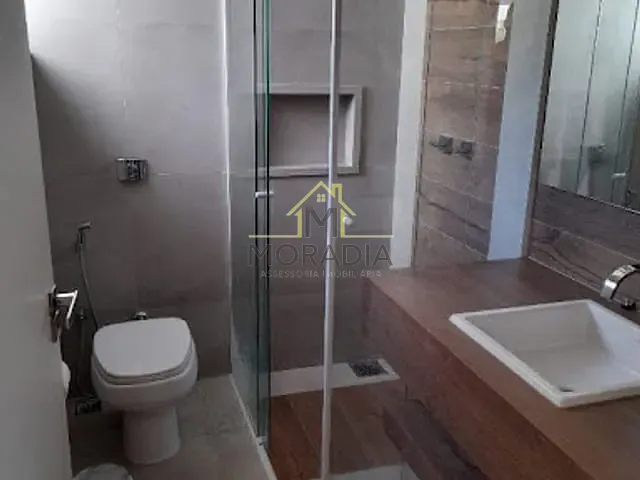 Casa com 635m² 5 quartos e 1 banheiro, à venda, no bairro Eng. José Mendes Junior  em Capitólio