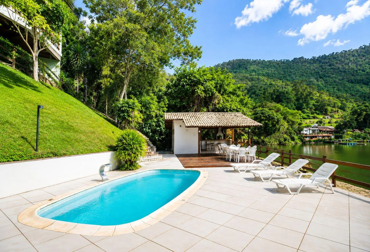 Casa, 3 quartos, 3260 m² - Foto 3