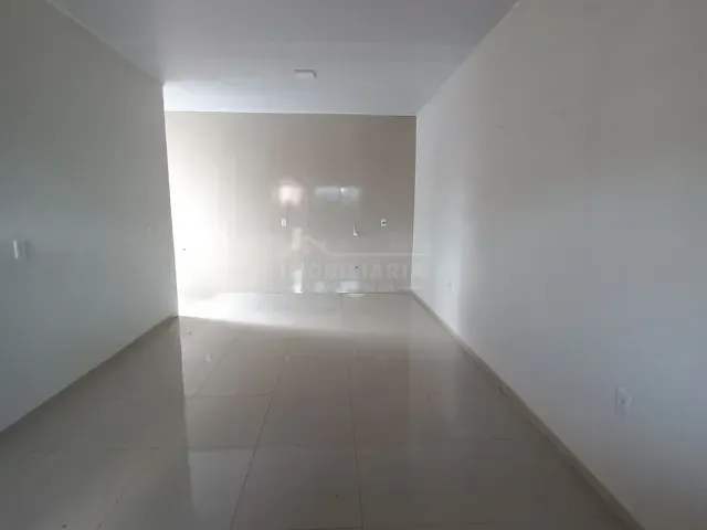 Casa 2 quartos e 1 banheiro, para alugar, no bairro Esplanada III em Chapadão do Sul