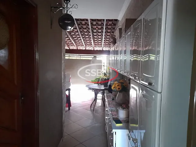 Casa com 150m² 3 quartos e 2 banheiros, à venda, no bairro Parque Residencial Klavin em Nova Odessa