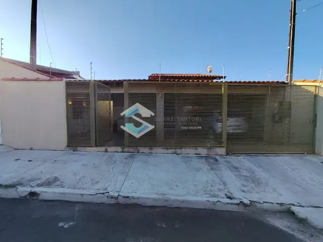 Casa com 200m² 2 quartos e 2 banheiros, à venda, no bairro Jardim Morada do Sol em Jacarezinho