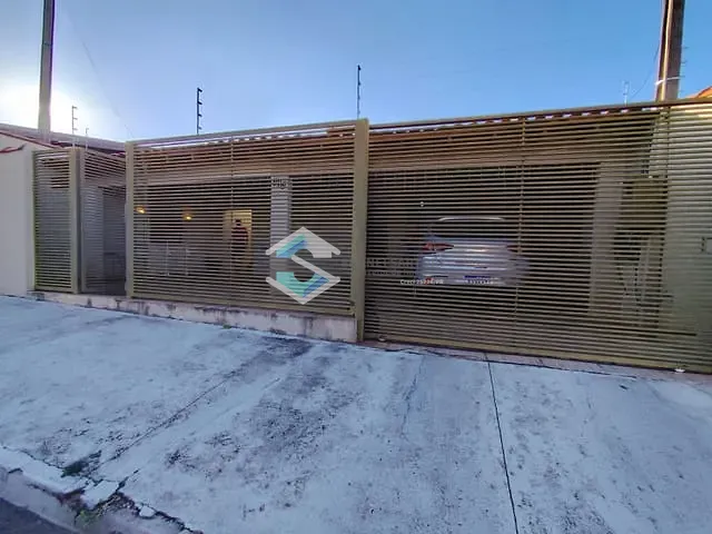 Casa com 200m² 2 quartos e 2 banheiros, à venda, no bairro Jardim Morada do Sol em Jacarezinho