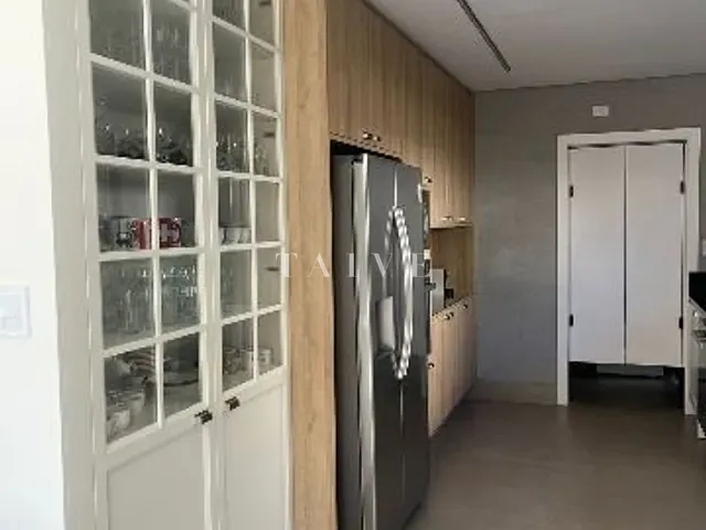 Casa com 255m² 3 quartos e 2 banheiros, à venda, no bairro Esperança em Londrina