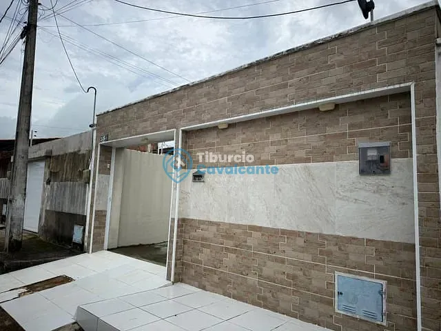 Casa 3 quartos e 2 banheiros, à venda, no bairro Novo Maranguape II em Maranguape