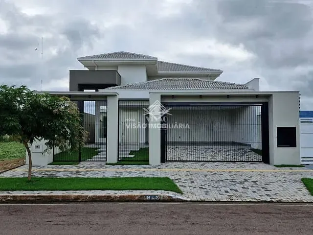 Casa com 360m², à venda, no bairro RESIDENCIAL PARIS em Sinop