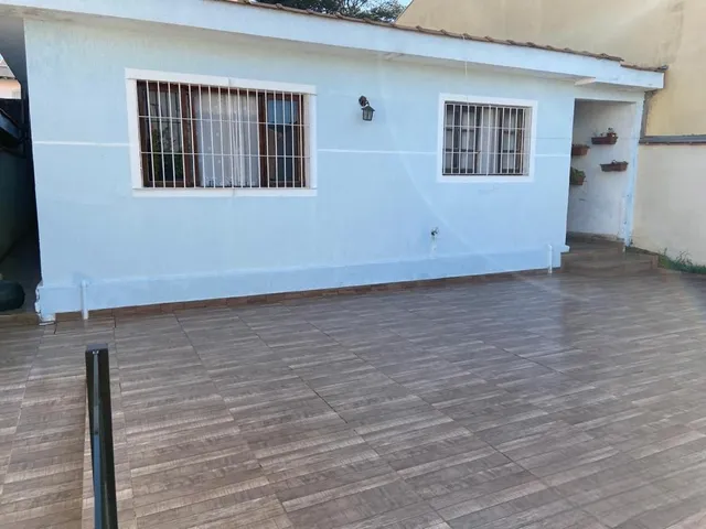 Casa 3 quartos e 2 banheiros, à venda, no bairro Parque das Nações em Santo André