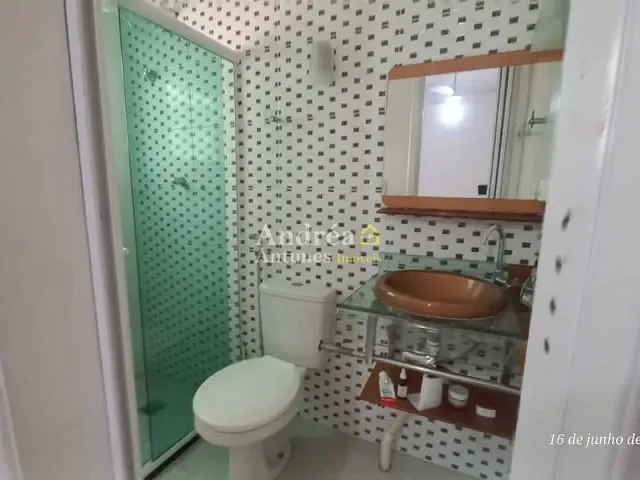 Casa 3 quartos e 2 banheiros, à venda, no bairro Centro em Cabo Frio