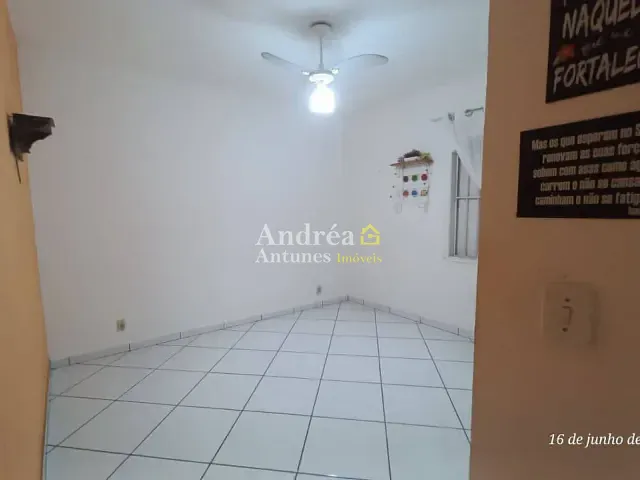 Casa 3 quartos e 2 banheiros, à venda, no bairro Centro em Cabo Frio