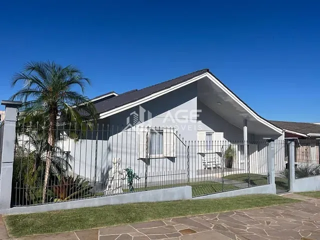 Casa 3 quartos e 4 banheiros, à venda, no bairro Bela Vista em Erechim