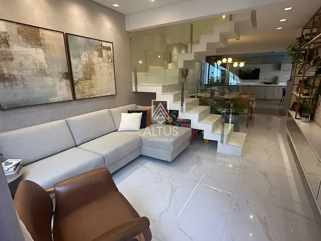 Casa 4 quartos e 1 banheiro, à venda, no bairro Buraquinho em Lauro de Freitas