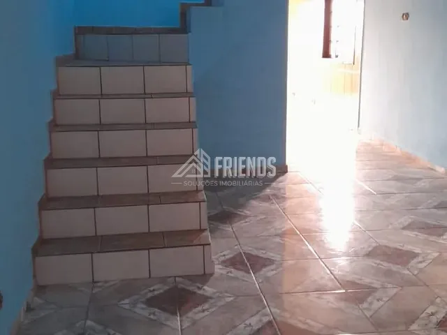 Casa com 110m² 3 quartos e 2 banheiros, para alugar, no bairro Jardim Cotinha em São Paulo