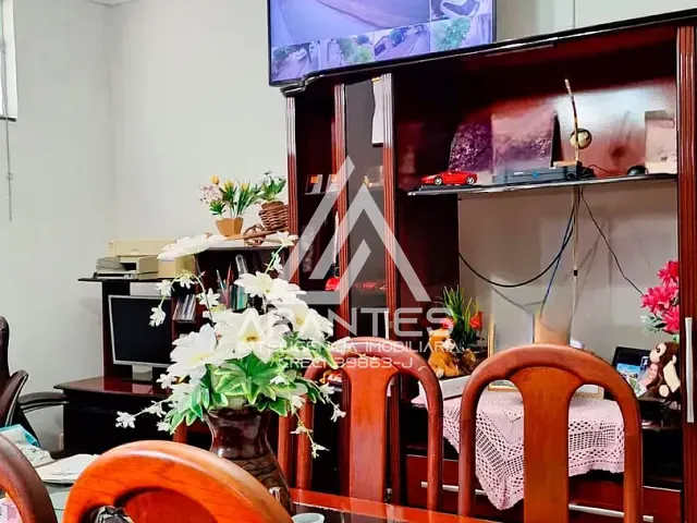 Casa 3 quartos e 3 banheiros, à venda, no bairro Centro em Barretos