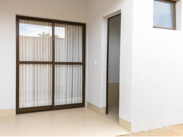 Casa com 135m² 3 quartos e 3 banheiros, à venda, no bairro Sítios Santa Luzia em Aparecida de Goiânia
