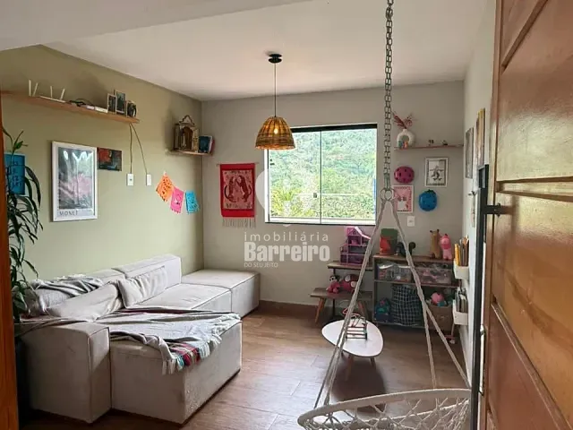 Casa 3 quartos e 2 banheiros, à venda, no bairro Camargos em Ibirité