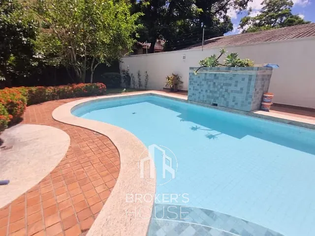 Casa com 480m² 4 quartos e 5 banheiros, à venda, no bairro Fradinhos em Vitória