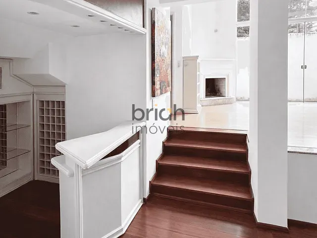 Casa com 395m² 4 quartos e 3 banheiros, à venda, no bairro Pinheiro em São Leopoldo