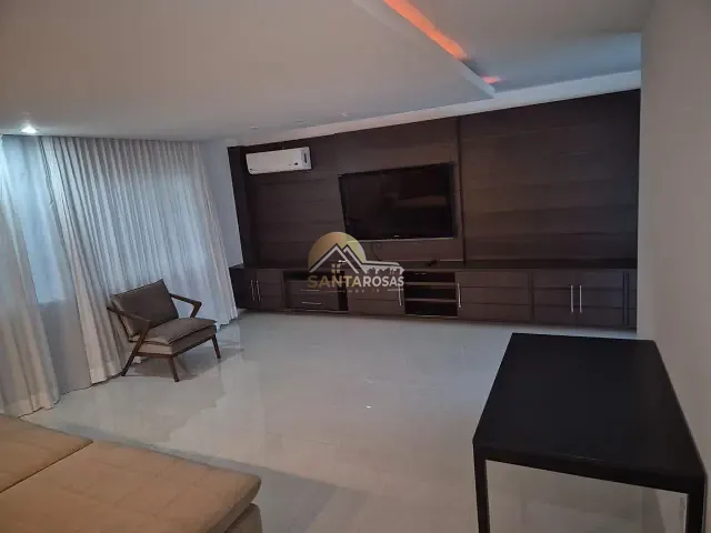 Casa com 533m² 4 quartos e 6 banheiros, à venda, no bairro Vilas do Atlantico em Lauro de Freitas