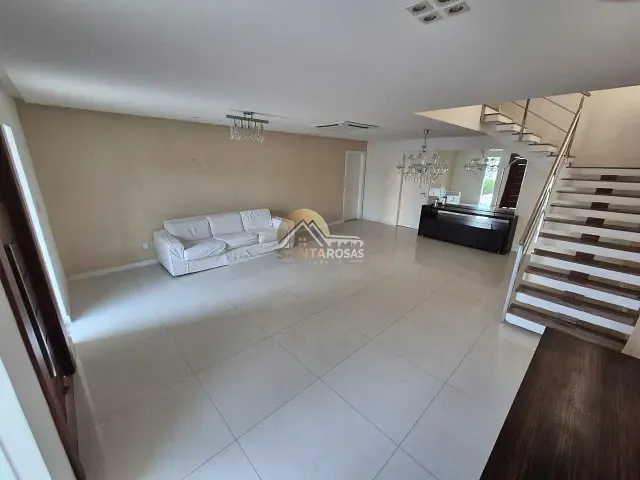 Casa com 533m² 4 quartos e 6 banheiros, à venda, no bairro Vilas do Atlantico em Lauro de Freitas