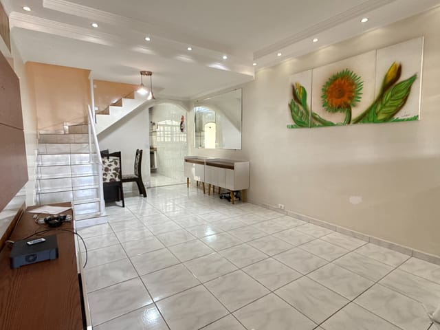 Casa com 70m² 2 quartos e 2 banheiros, à venda, no bairro Vila Constança em São Paulo