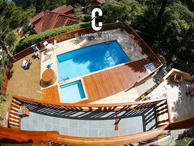 Casa com 1050m² 11 quartos e 10 banheiros, à venda, no bairro Vila Médica em Campos Do Jordão