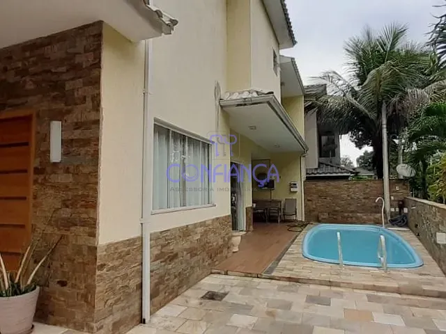 Casa com 275m² 4 quartos e 7 banheiros, à venda, no bairro Campo Grande em Rio de Janeiro