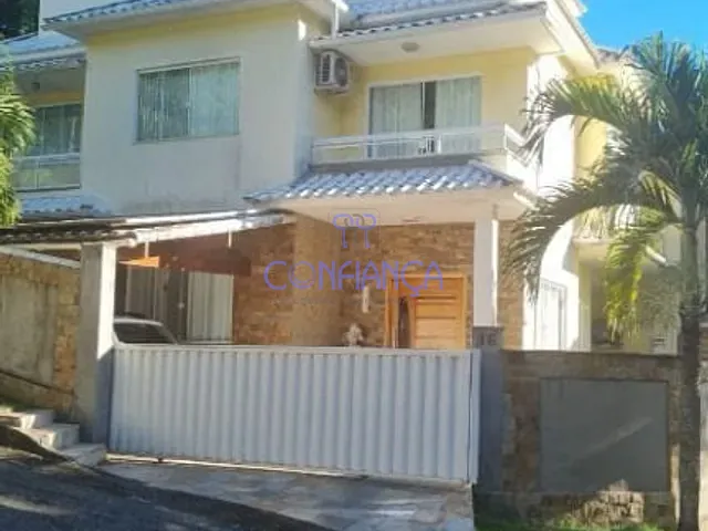 Casa com 275m² 4 quartos e 7 banheiros, à venda, no bairro Campo Grande em Rio de Janeiro