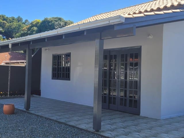 Casa com 312m² 3 quartos e 3 banheiros, à venda, no bairro Praia Alegre em Penha