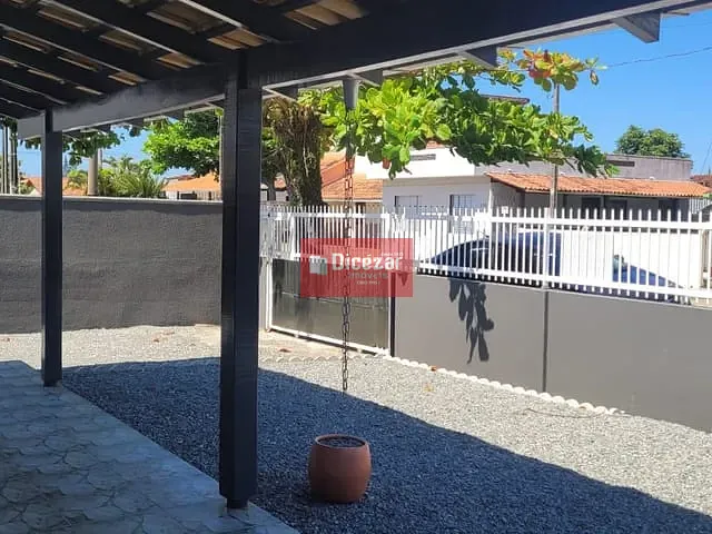 Casa com 312m² 3 quartos e 3 banheiros, à venda, no bairro Praia Alegre em Penha