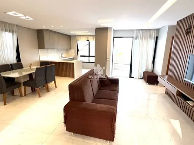 Casa com 390m² 3 quartos e 7 banheiros, à venda, no bairro Lago Parque em Londrina