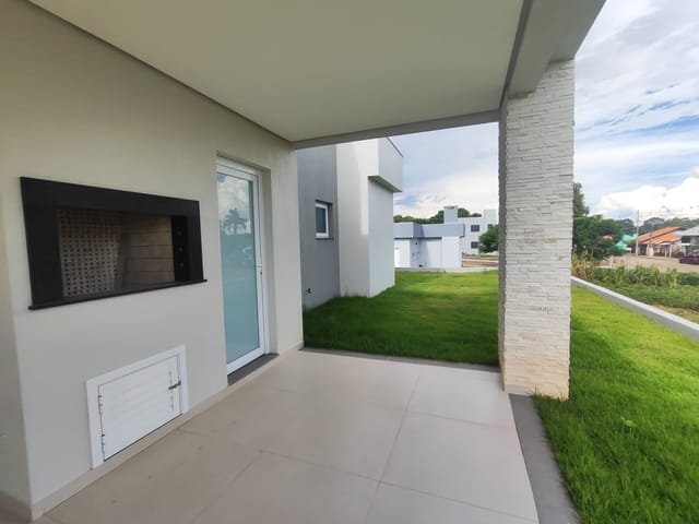 Casa com 375m² 3 quartos e 2 banheiros, à venda, no bairro Lot. Zorzi em Nova Prata