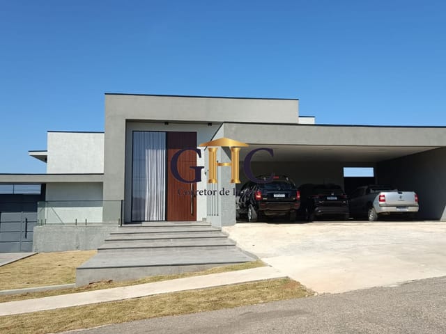 Casa com 1000m² 3 quartos e 5 banheiros, à venda, no bairro Residencial Fazenda Alta Vista em Salto de Pirapora