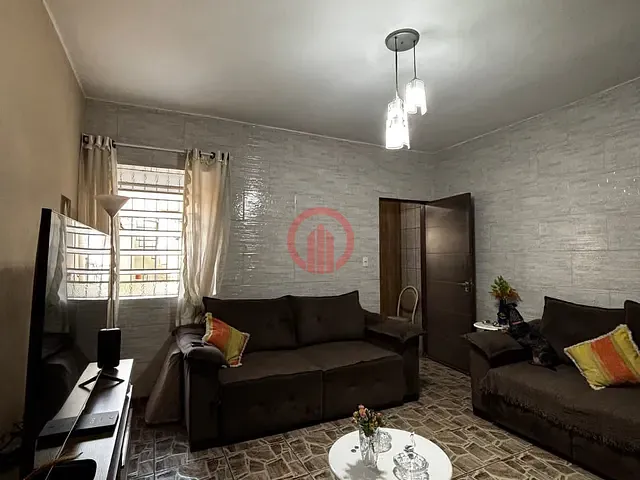 Casa 3 quartos e 2 banheiros, à venda, no bairro Pari em São Paulo