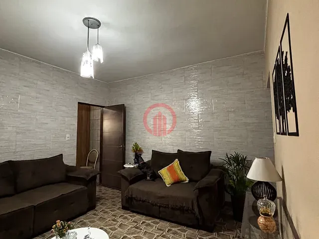 Casa 3 quartos e 2 banheiros, à venda, no bairro Pari em São Paulo