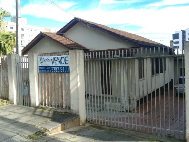Foto do Terreno - Terreno com casa de 3 dormitórios à venda, 450 m² totais por R$1.100.000,00, localizada no Centro, São José dos Pinhais, PR. | Haas Imóveis