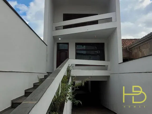 Casa 4 quartos e 4 banheiros, à venda ou para alugar, no bairro Centro em Sorocaba