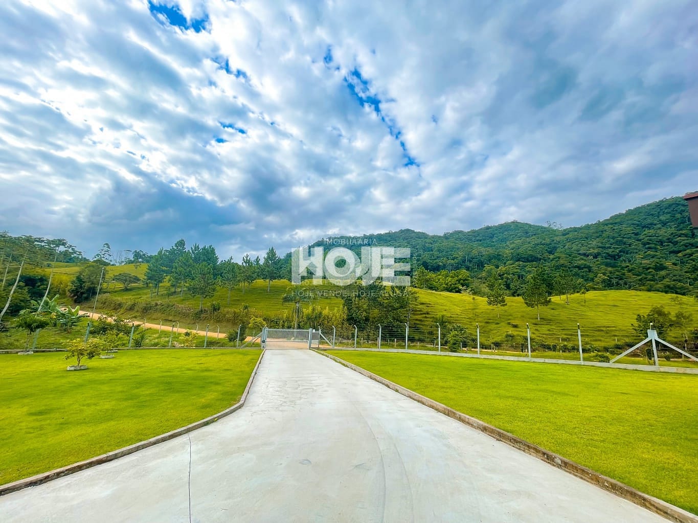 Casa a venda no Bairro Encano, na cidade de Indaial - SC. — foto 2
