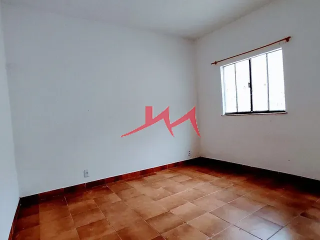 Casa com 183m² 2 quartos e 1 banheiro, à venda, no bairro Trindade em São Gonçalo