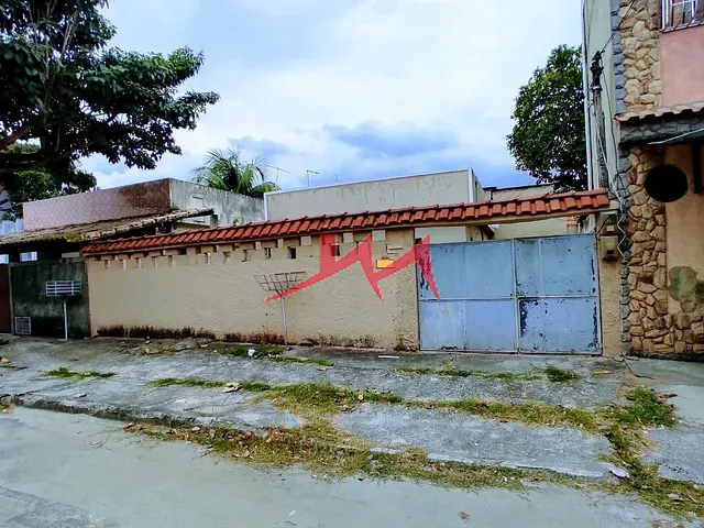 Casa com 183m² 2 quartos e 1 banheiro, à venda, no bairro Trindade em São Gonçalo