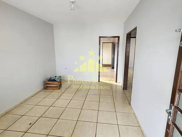 Casa com 250m² 2 quartos e 1 banheiro, para alugar, no bairro Vila Santa Luzia em Bauru