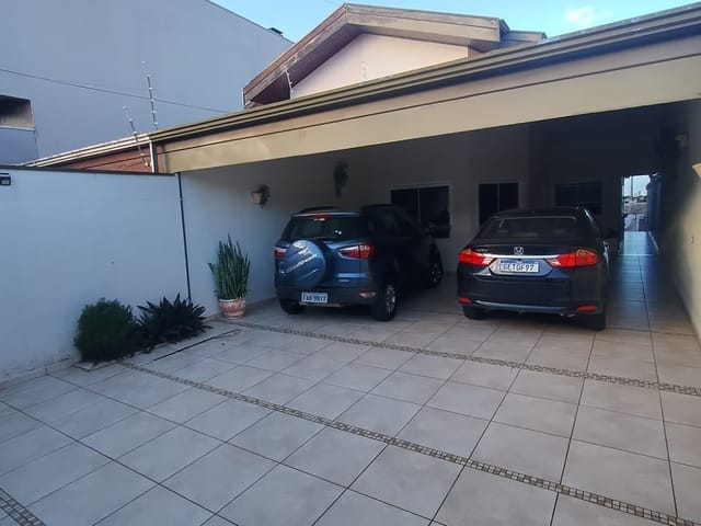 Casa 3 quartos e 4 banheiros, à venda, no bairro Jardim Ipiranga em Americana