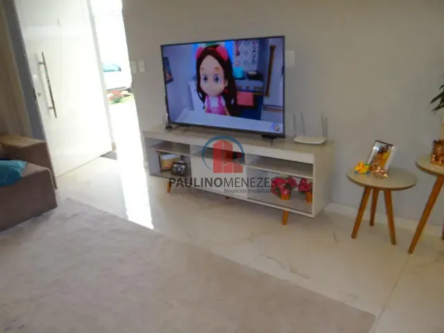 Casa com 360m² 4 quartos e 2 banheiros, à venda, no bairro Jardim Santa Alice em Santa Bárbara D'Oeste
