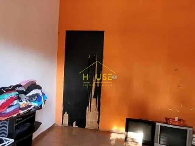 Casa com 254m², à venda, no bairro Jardim das Palmeiras I em Votuporanga