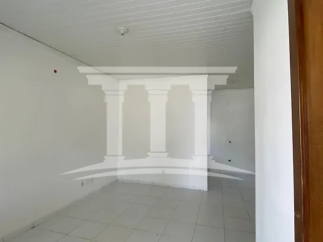 Casa 2 quartos e 2 banheiros, para alugar, no bairro Residencial Florença em Sinop