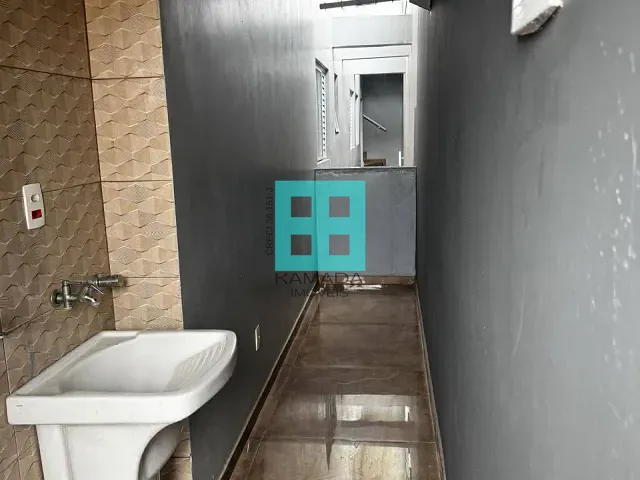 Apartamento 2 quartos e 1 banheiro, para alugar, no bairro Iapi em Osasco